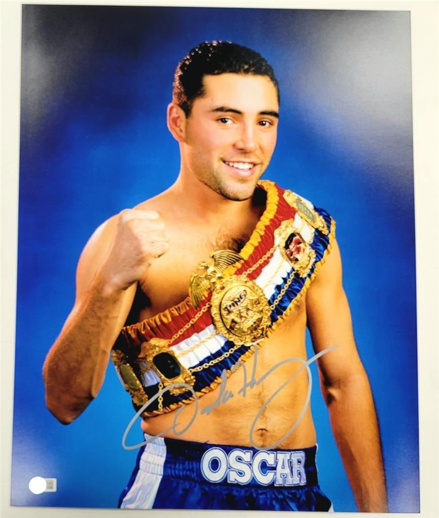 Oscar De La Hoya Signed 16x20 Boxing Photo Beckett Authenticated (1 of 3)