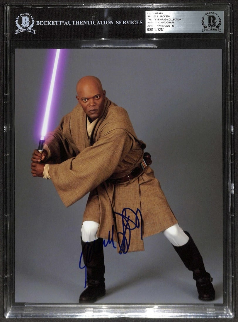 Beckett Auto 10 Samuel L. Jackson signed 8x10 Mace Windu photograph: Beckett Auto 10 Samuel L. Jackson signed 8x10 Mace Windu photograph Pre-owned 8x10 color photograph from Star Wars signed by Samuel L. Jackson in blue ink. The autograph is authenticated by Beckett an