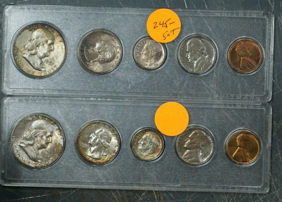 1957 United States 10-Coin Mint Set Uncirculated With Plastic Holders (1 of 6)