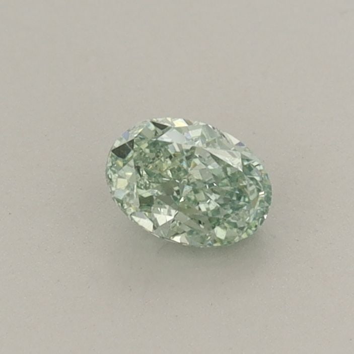 Loose Diamond - OVAL 0.31ct Fancy Vivid Green VS2: Loose Diamond - OVAL 0.31ct Fancy Vivid Green VS2 Source: This is a real non-mined Diamond that has been grown in a lab Shape: OVAL Carats: 0.31 Color: Fancy Vivid Green Certification: IGI Additional 