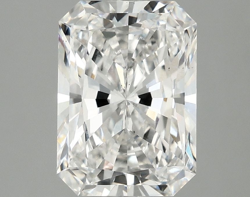 Loose Diamond - RADIANT 2.59ct E VS2: Loose Diamond - RADIANT 2.59ct E VS2 Source: This is a real non-mined Diamond that has been grown in a lab Shape: RADIANT Carats: 2.59 Color: E Clarity: VS2 Certification: IGI Video: Video Link