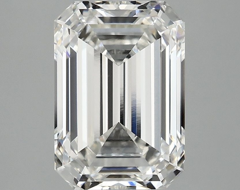 Loose Diamond - EMERALD 3.09ct F VVS2: Loose Diamond - EMERALD 3.09ct F VVS2 Source: This is a real non-mined Diamond that has been grown in a lab Shape: EMERALD Carats: 3.09 Color: F Clarity: VVS2 Certification: IGI Video: