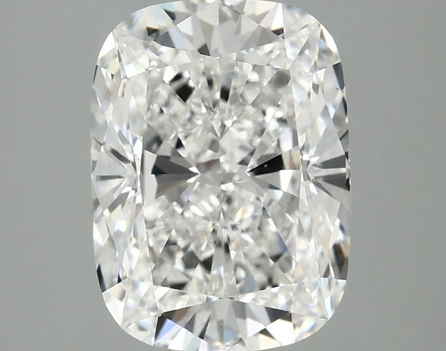Loose Diamond - CUSHION MODIFIED 3.01ct E VS1: Loose Diamond - CUSHION MODIFIED 3.01ct E VS1 Source: This is a real non-mined Diamond that has been grown in a lab Shape: CUSHION MODIFIED Carats: 3.01 Color: E Clarity: VS1 Certification: IGI