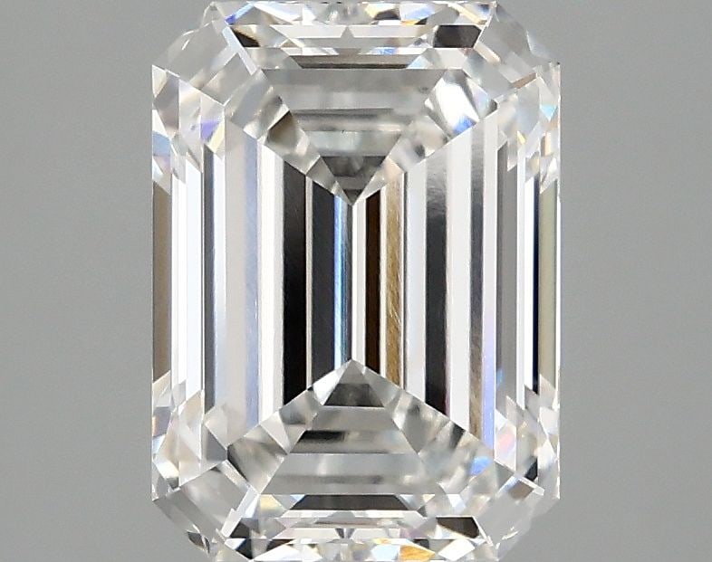 Loose Diamond - EMERALD 2.59ct E VVS2: Loose Diamond - EMERALD 2.59ct E VVS2 Source: This is a real non-mined Diamond that has been grown in a lab Shape: EMERALD Carats: 2.59 Color: E Clarity: VVS2 Certification: IGI Additional images