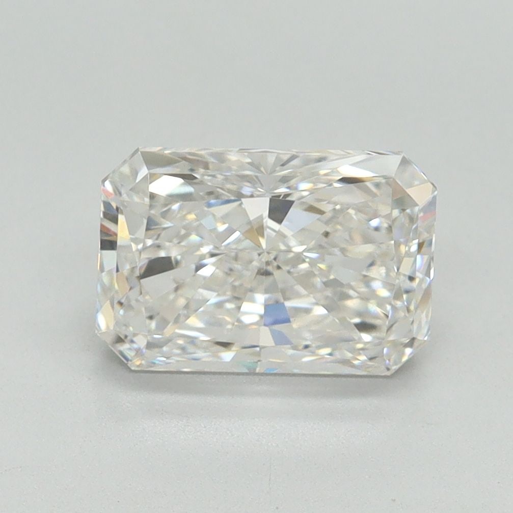 Loose Diamond - RADIANT 2.09ct E VVS2: Loose Diamond - RADIANT 2.09ct E VVS2 Source: This is a real non-mined Diamond that has been grown in a lab Shape: RADIANT Carats: 2.09 Color: E Clarity: VVS2 Certification: IGI Video: Video Link