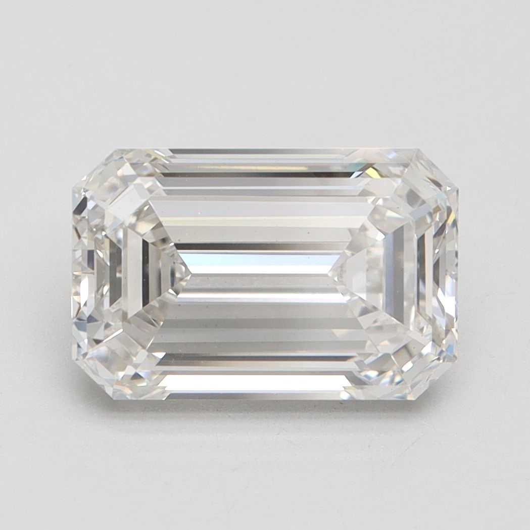 Loose Diamond - EMERALD 3.14ct G VS1: Loose Diamond - EMERALD 3.14ct G VS1 Source: This is a real non-mined Diamond that has been grown in a lab Shape: EMERALD Carats: 3.14 Color: G Clarity: VS1 Certification: IGI Video: