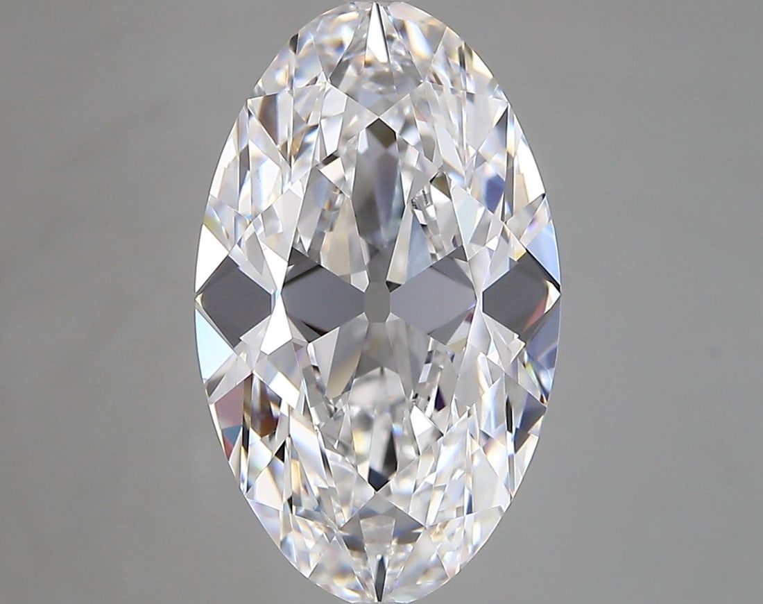 Loose Diamond - OVAL 4.91ct D FL: Loose Diamond - OVAL 4.91ct D FL Source: This is a real non-mined Diamond that has been grown in a lab Shape: OVAL Carats: 4.91 Color: D Clarity: FL Certification: IGI Video: