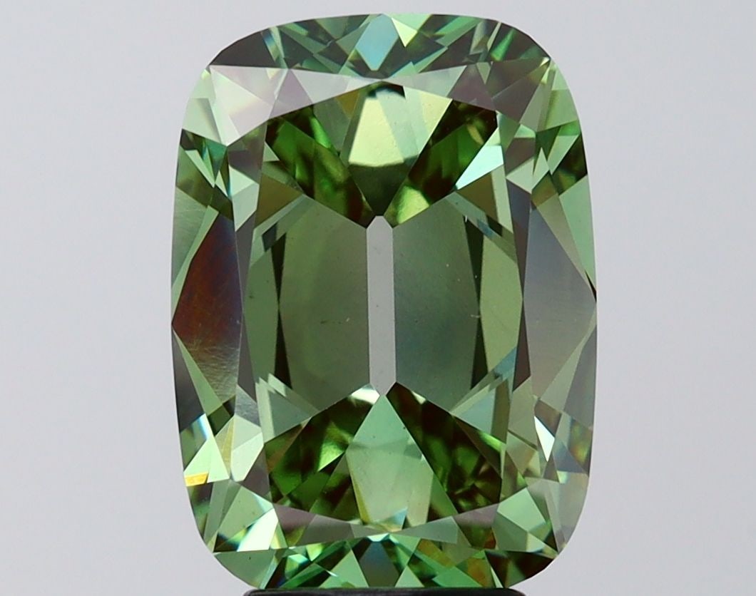 Loose Diamond - CUSHION BRILLIANT 5.02ct Fancy Vivid Green VS1: Loose Diamond - CUSHION BRILLIANT 5.02ct Fancy Vivid Green VS1 Source: This is a real non-mined Diamond that has been grown in a lab Shape: CUSHION BRILLIANT Carats: 5.02 Color: Fancy Vivid Green Cert