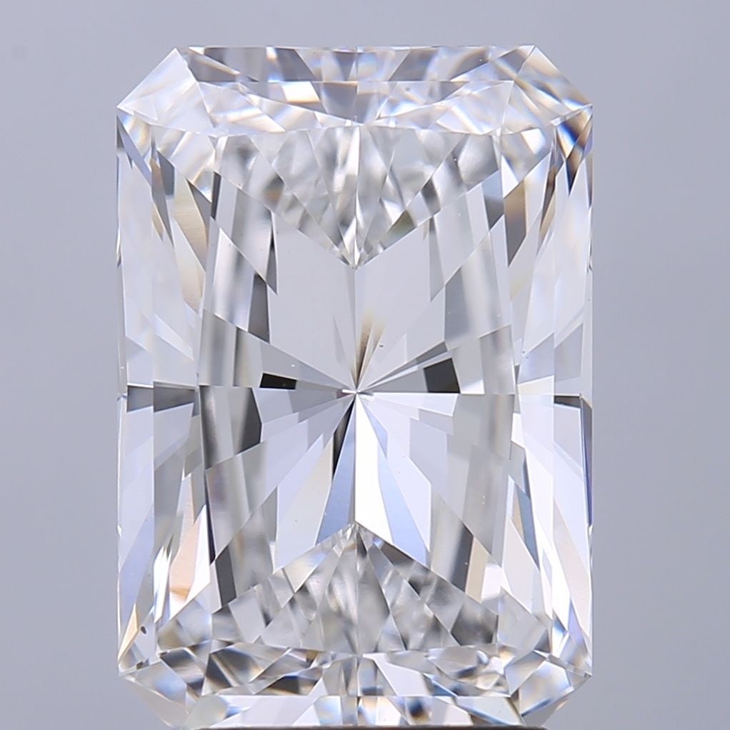 Loose Diamond - RADIANT 3.72ct D VS1: Loose Diamond - RADIANT 3.72ct D VS1 Source: This is a real non-mined Diamond that has been grown in a lab Shape: RADIANT Carats: 3.72 Color: D Clarity: VS1 Certification: IGI Video: