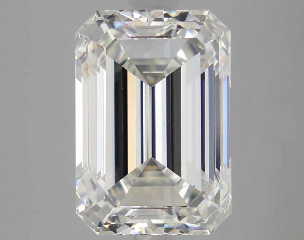 Loose Diamond - EMERALD 5.02ct Fancy Vivid Pink VS1: Loose Diamond - EMERALD 5.02ct Fancy Vivid Pink VS1 Source: This is a real non-mined Diamond that has been grown in a lab Shape: EMERALD Carats: 5.02 Color: Fancy Vivid Pink Certification: IGI Video: