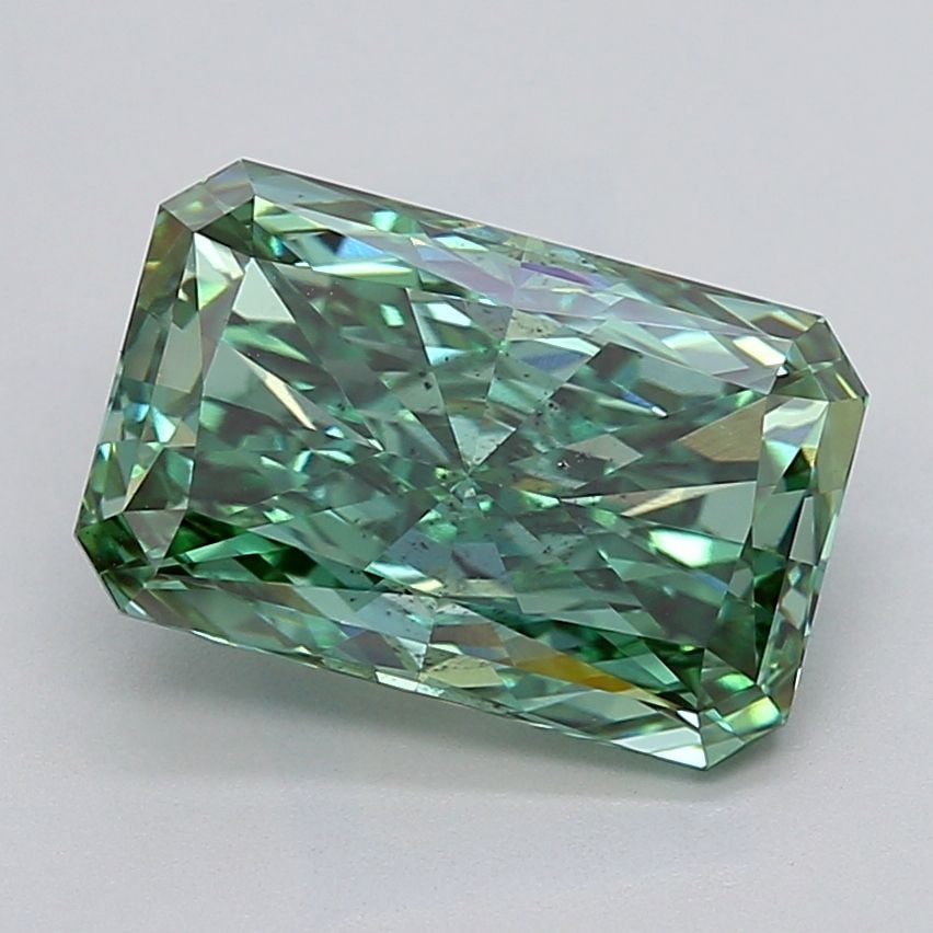 Loose Diamond - RADIANT 4.54ct Fancy Vivid Green SI1: Loose Diamond - RADIANT 4.54ct Fancy Vivid Green SI1 Source: This is a real non-mined Diamond that has been grown in a lab Shape: RADIANT Carats: 4.54 Color: Fancy Vivid Green Certification: IGI Video