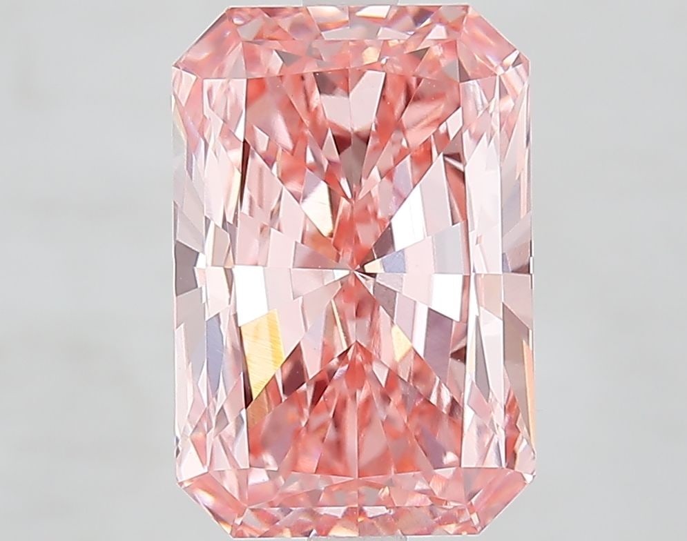 Loose Diamond - RADIANT 4.3ct Fancy Vivid Pink VVS2: Loose Diamond - RADIANT 4.3ct Fancy Vivid Pink VVS2 Source: This is a real non-mined Diamond that has been grown in a lab Shape: RADIANT Carats: 4.3 Color: Fancy Vivid Pink Certification: IGI Video: