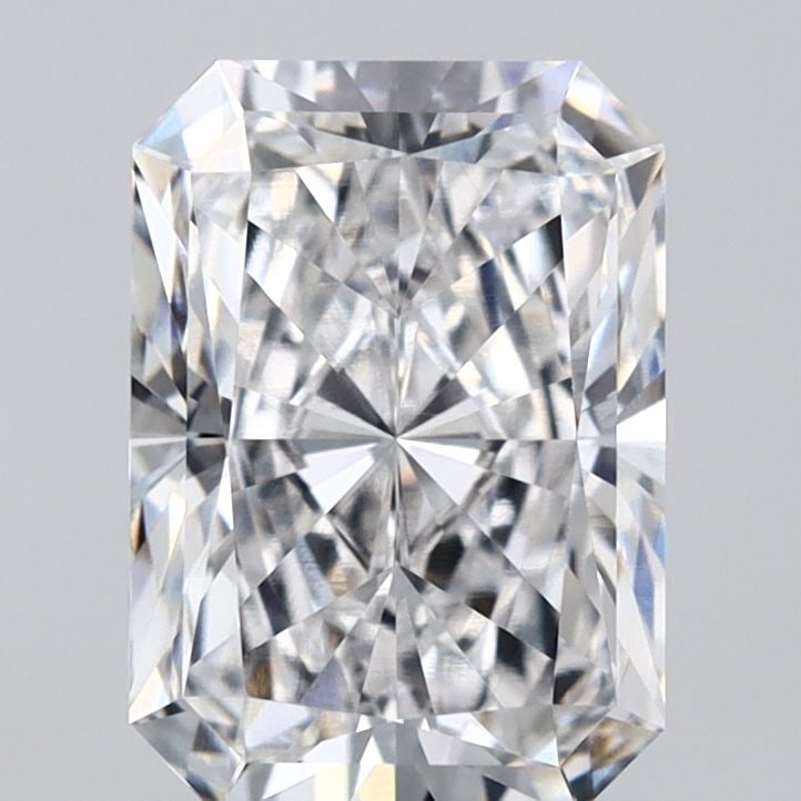 Loose Diamond - RADIANT 1.56ct E VVS2: Loose Diamond - RADIANT 1.56ct E VVS2 Source: This is a real non-mined Diamond that has been grown in a lab Shape: RADIANT Carats: 1.56 Color: E Clarity: VVS2 Certification: IGI Video: