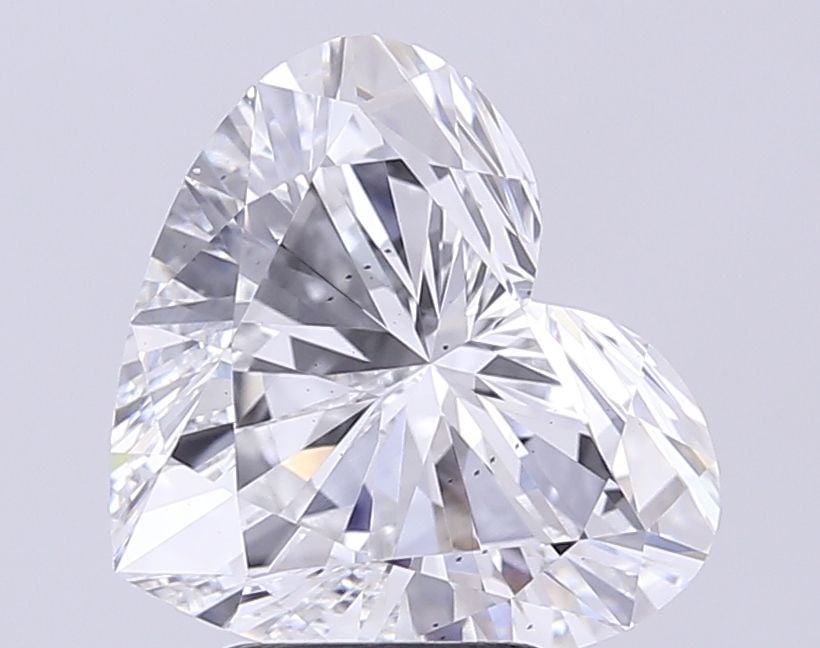 Loose Diamond - HEART 4.02ct D SI1: Loose Diamond - HEART 4.02ct D SI1 Source: This is a real non-mined Diamond that has been grown in a lab Shape: HEART Carats: 4.02 Color: D Clarity: SI1 Certification: IGI Video: Video Link