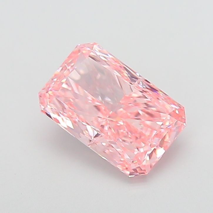 Loose Diamond - RADIANT 4.04ct Fancy Vivid Pink VVS2: Loose Diamond - RADIANT 4.04ct Fancy Vivid Pink VVS2 Source: This is a real non-mined Diamond that has been grown in a lab Shape: RADIANT Carats: 4.04 Color: Fancy Vivid Pink Certification: IGI Video: