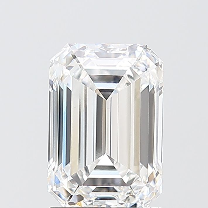 Loose Diamond - EMERALD 2.09ct D VVS1: Loose Diamond - EMERALD 2.09ct D VVS1 Source: This is a real non-mined Diamond that has been grown in a lab Shape: EMERALD Carats: 2.09 Color: D Clarity: VVS1 Certification: IGI Video: