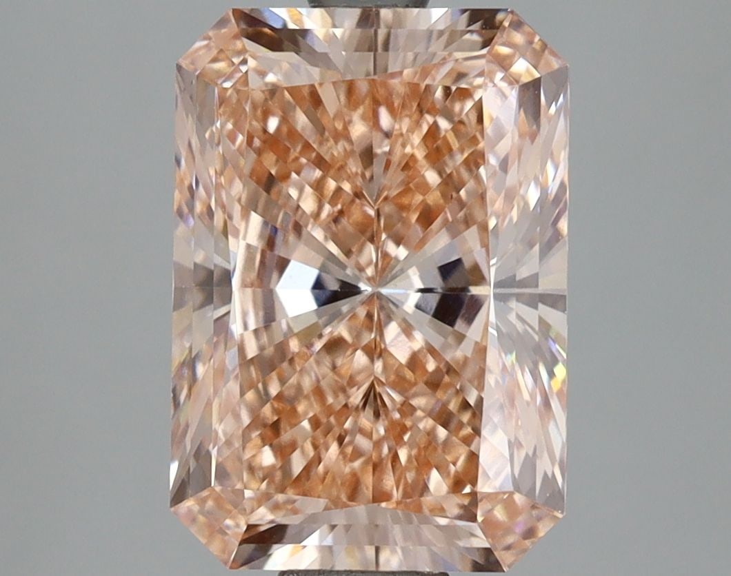 Loose Diamond - RADIANT 3.08ct Fancy Intense Orangey Pink VS1: Loose Diamond - RADIANT 3.08ct Fancy Intense Orangey Pink VS1 Source: This is a real non-mined Diamond that has been grown in a lab Shape: RADIANT Carats: 3.08 Color: Fancy Intense Orangey Pink Certif