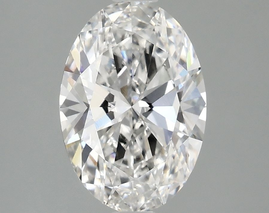 Loose Diamond - OVAL 2.1ct E VVS2: Loose Diamond - OVAL 2.1ct E VVS2 Source: This is a real non-mined Diamond that has been grown in a lab Shape: OVAL Carats: 2.1 Color: E Clarity: VVS2 Certification: IGI Video: Video Link Additional