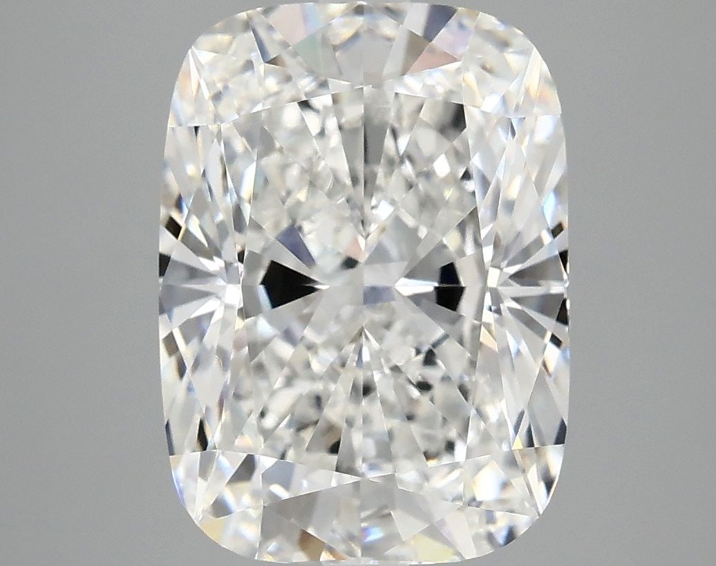 Loose Diamond - CUSHION MODIFIED 4.93ct E VVS2: Loose Diamond - CUSHION MODIFIED 4.93ct E VVS2 Source: This is a real non-mined Diamond that has been grown in a lab Shape: CUSHION MODIFIED Carats: 4.93 Color: E Clarity: VVS2 Certification: IGI