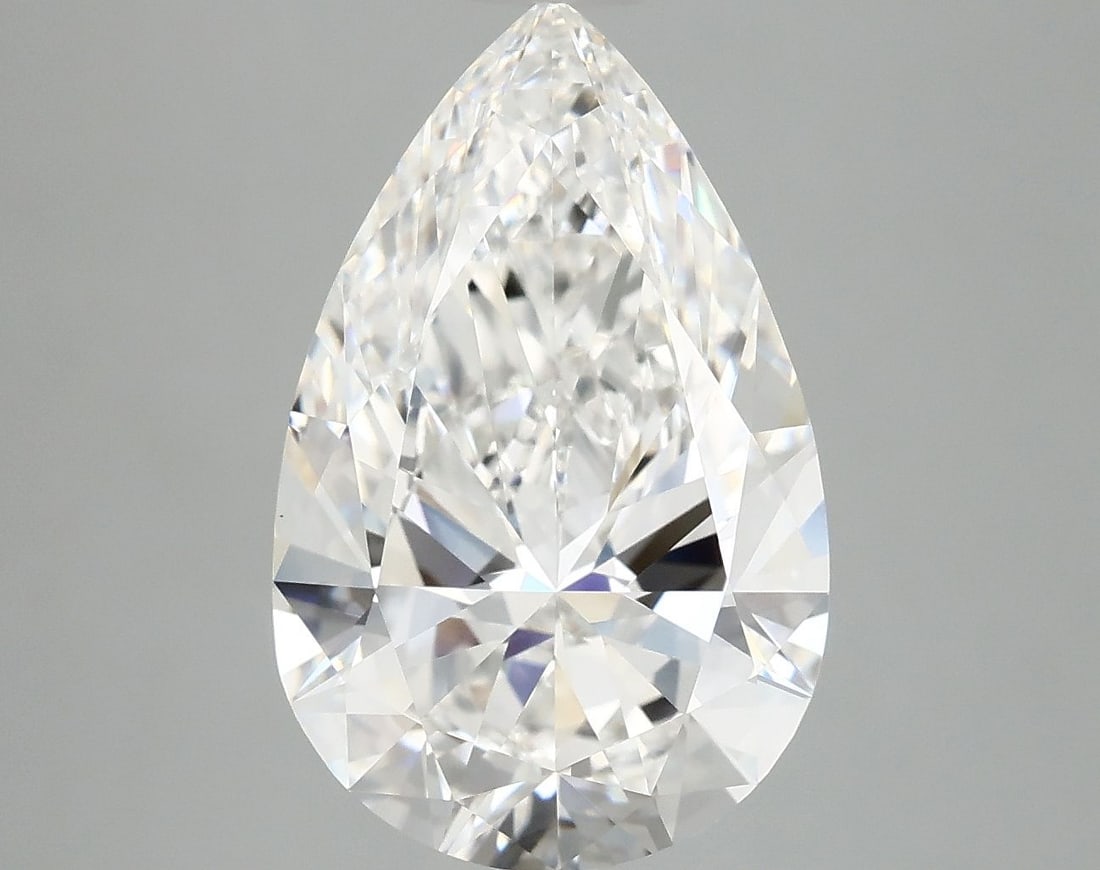 Loose Diamond - PEAR 4.8ct E VVS2: Loose Diamond - PEAR 4.8ct E VVS2 Source: This is a real non-mined Diamond that has been grown in a lab Shape: PEAR Carats: 4.8 Color: E Clarity: VVS2 Certification: IGI Video: Video Link Additional
