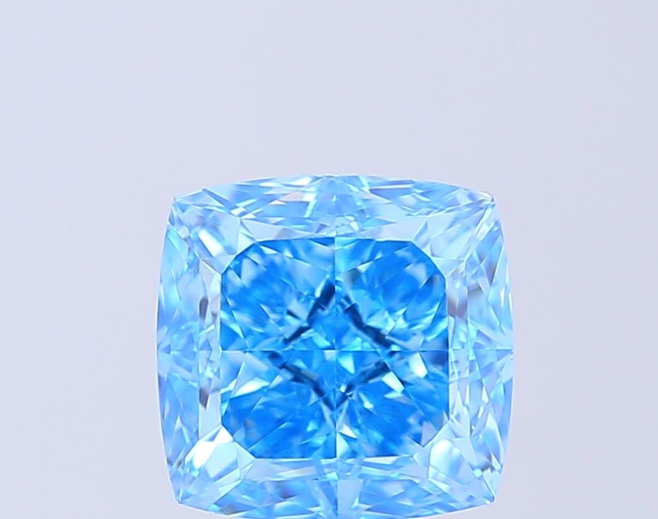 Loose Diamond - CUSHION MODIFIED 4.27ct Fancy Vivid Blue VVS2: Loose Diamond - CUSHION MODIFIED 4.27ct Fancy Vivid Blue VVS2 Source: This is a real non-mined Diamond that has been grown in a lab Shape: CUSHION MODIFIED Carats: 4.27 Color: Fancy Vivid Blue