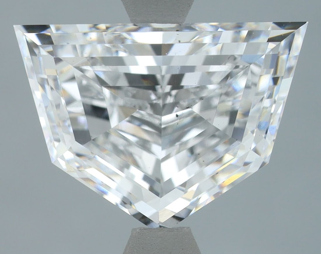 Loose Diamond - OTHER 2.5ct D VS2: Loose Diamond - OTHER 2.5ct D VS2 Source: This is a real non-mined Diamond that has been grown in a lab Shape: OTHER Carats: 2.5 Color: D Clarity: VS2 Certification: IGI Video: Video Link Additional