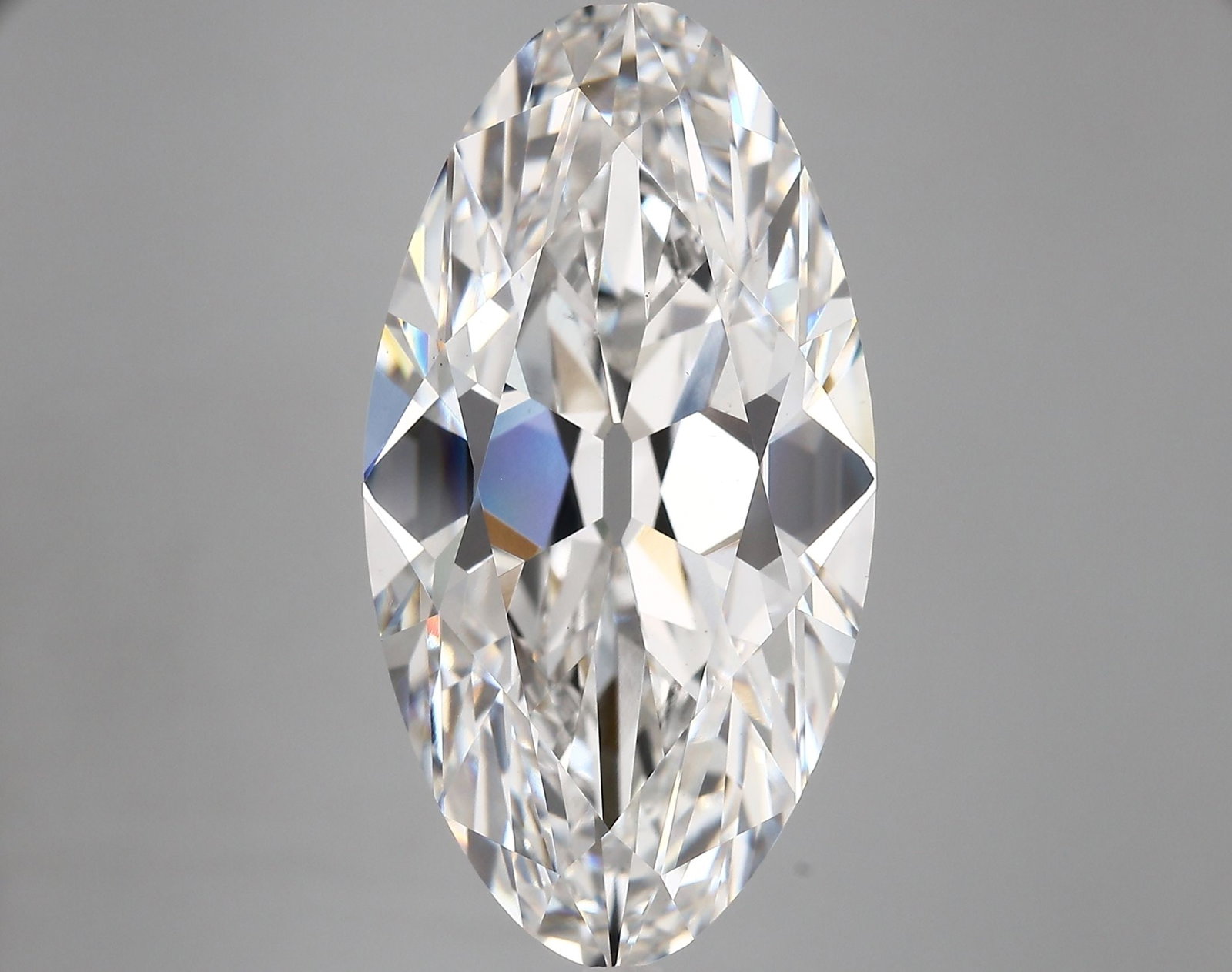 Loose Diamond - OVAL 15.67ct F VS1: Loose Diamond - OVAL 15.67ct F VS1 Source: This is a real non-mined Diamond that has been grown in a lab Shape: OVAL Carats: 15.67 Color: F Clarity: VS1 Certification: IGI Video: