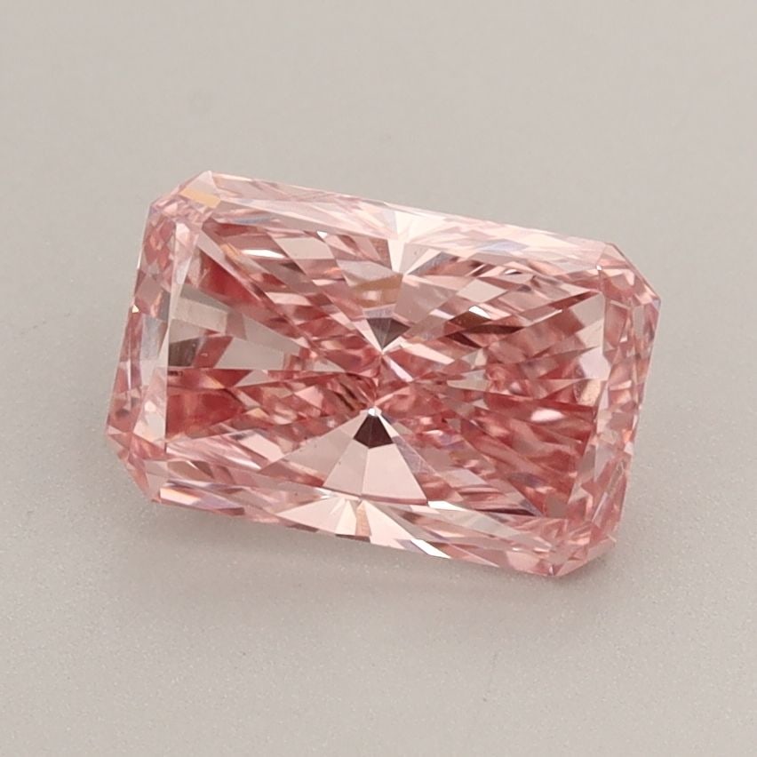 Loose Diamond - RADIANT 1.37ct Fancy Vivid Pink VS1: Loose Diamond - RADIANT 1.37ct Fancy Vivid Pink VS1 Source: This is a real non-mined Diamond that has been grown in a lab Shape: RADIANT Carats: 1.37 Color: Fancy Vivid Pink Certification: IGI Video: