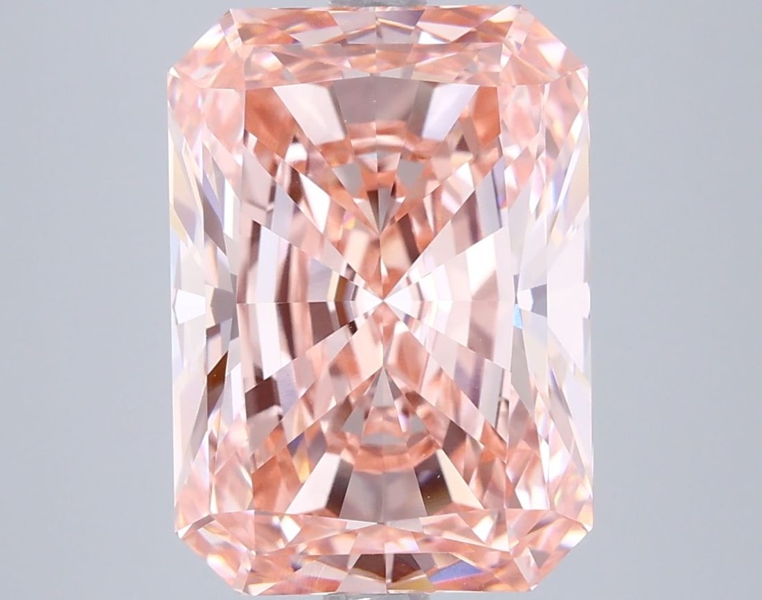 Loose Diamond - RADIANT 5.07ct Fancy Vivid Pink VVS2: Loose Diamond - RADIANT 5.07ct Fancy Vivid Pink VVS2 Source: This is a real non-mined Diamond that has been grown in a lab Shape: RADIANT Carats: 5.07 Color: Fancy Vivid Pink Certification: IGI Video: