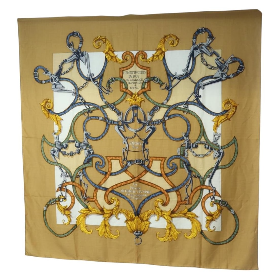 Hermes Carre 140 Cashmere Scarf Brown France: Hermes Carre 140 Cashmere Scarf Brown France Authentic Hermes Carre 140 scarf in brown cashmere. This women's scarf shows reasonable wear and tear with slight rubbing, creases, partial laddering, and 