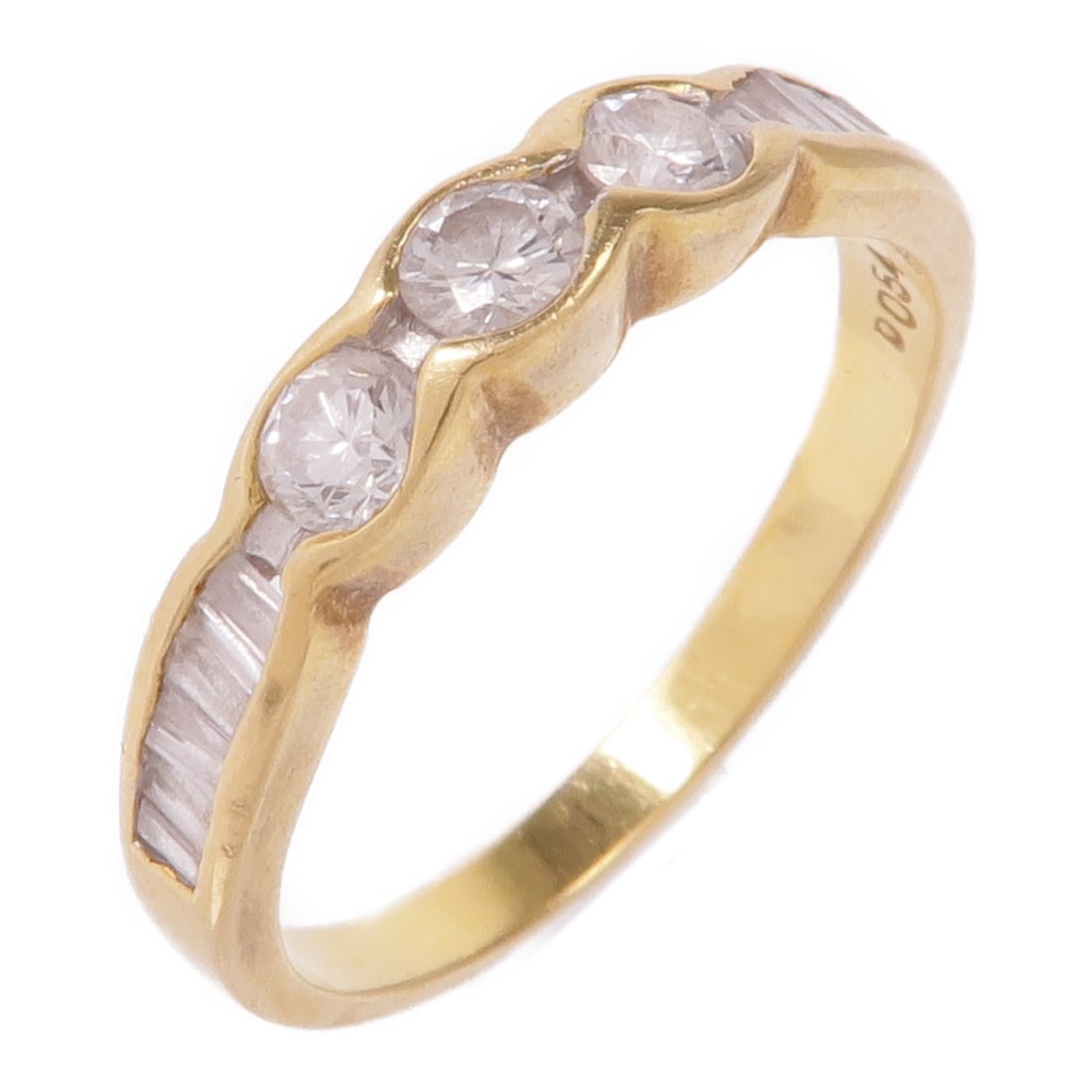 18K Yellow Gold Diamond Ring Brand Jewelry Size 6.5: 18K Yellow Gold Diamond Ring Brand Jewelry Size 6.5 A women's diamond ring in 18K yellow gold with a clear finish and a 6.5 US ring size. The ring features a diamond main stone with a total weight of 