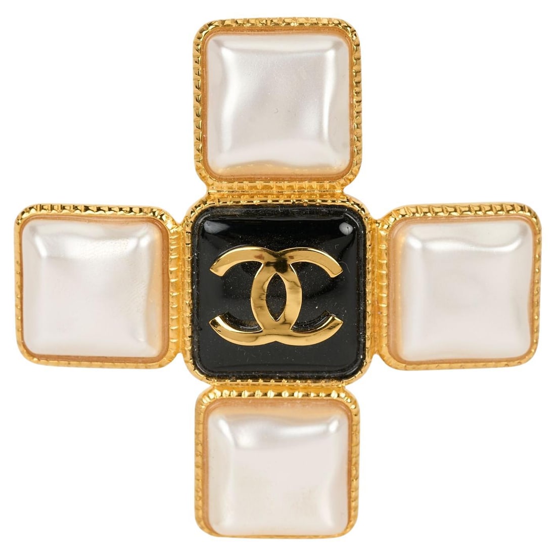 Chanel K 2020 Pearl Gripoix Maltese Cross Brooch: Chanel K 2020 Pearl Gripoix Maltese Cross Brooch This exquisite Chanel New Pearl Gripoix Cross Pin features a stunning cabochon pearl design set within a classic Maltese cross brooch. Made from gold-p