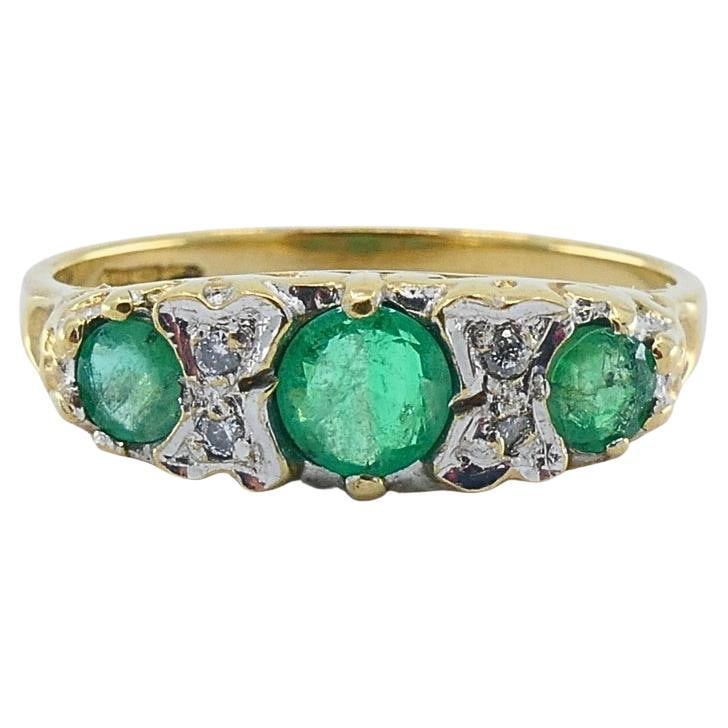 9k Gold Emerald and Diamond Ring Vintage Three Stone Design (1 of 7)