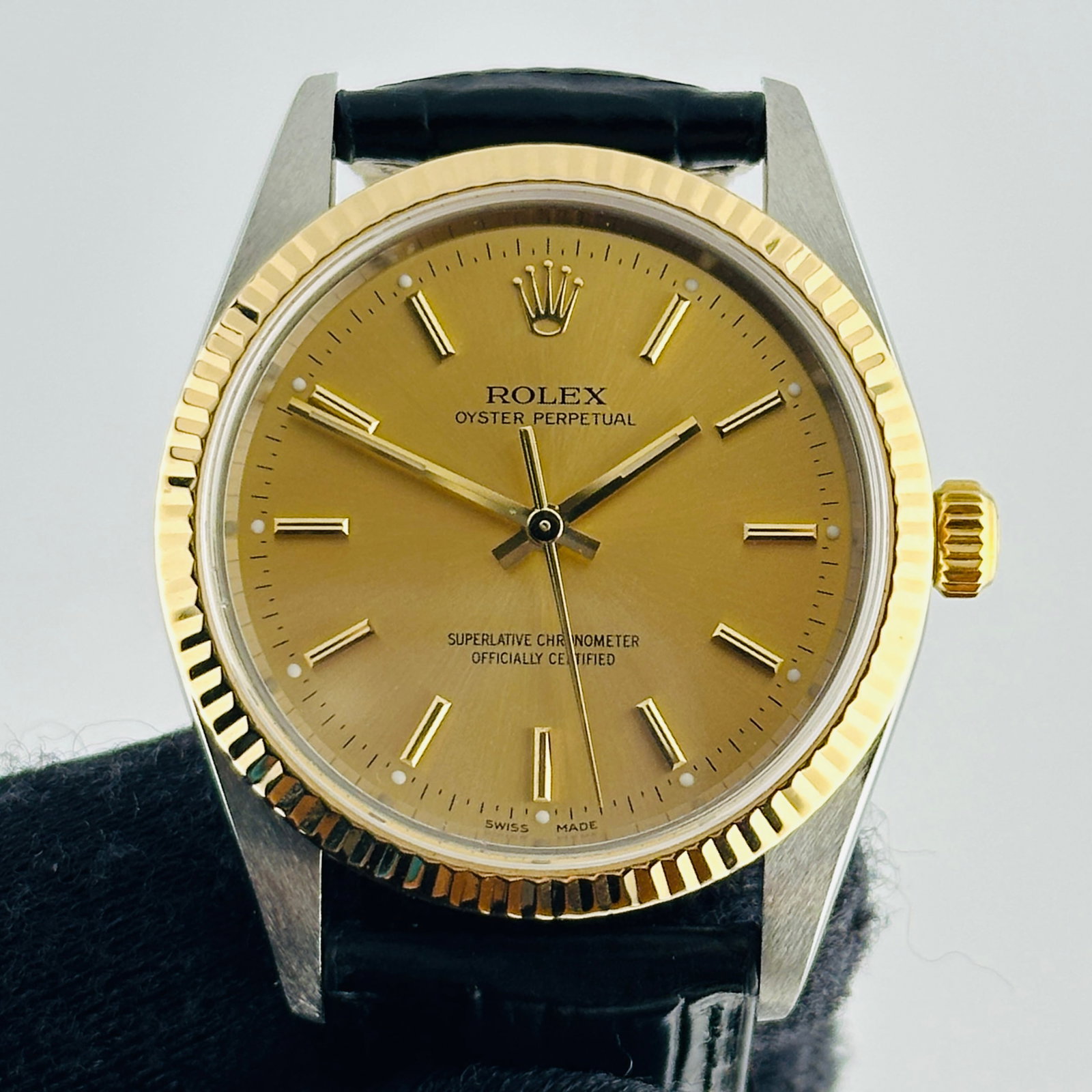 Rolex Oyster Perpetual Ref 14233 Unisex Watch Champagne Dial (1 of 5)