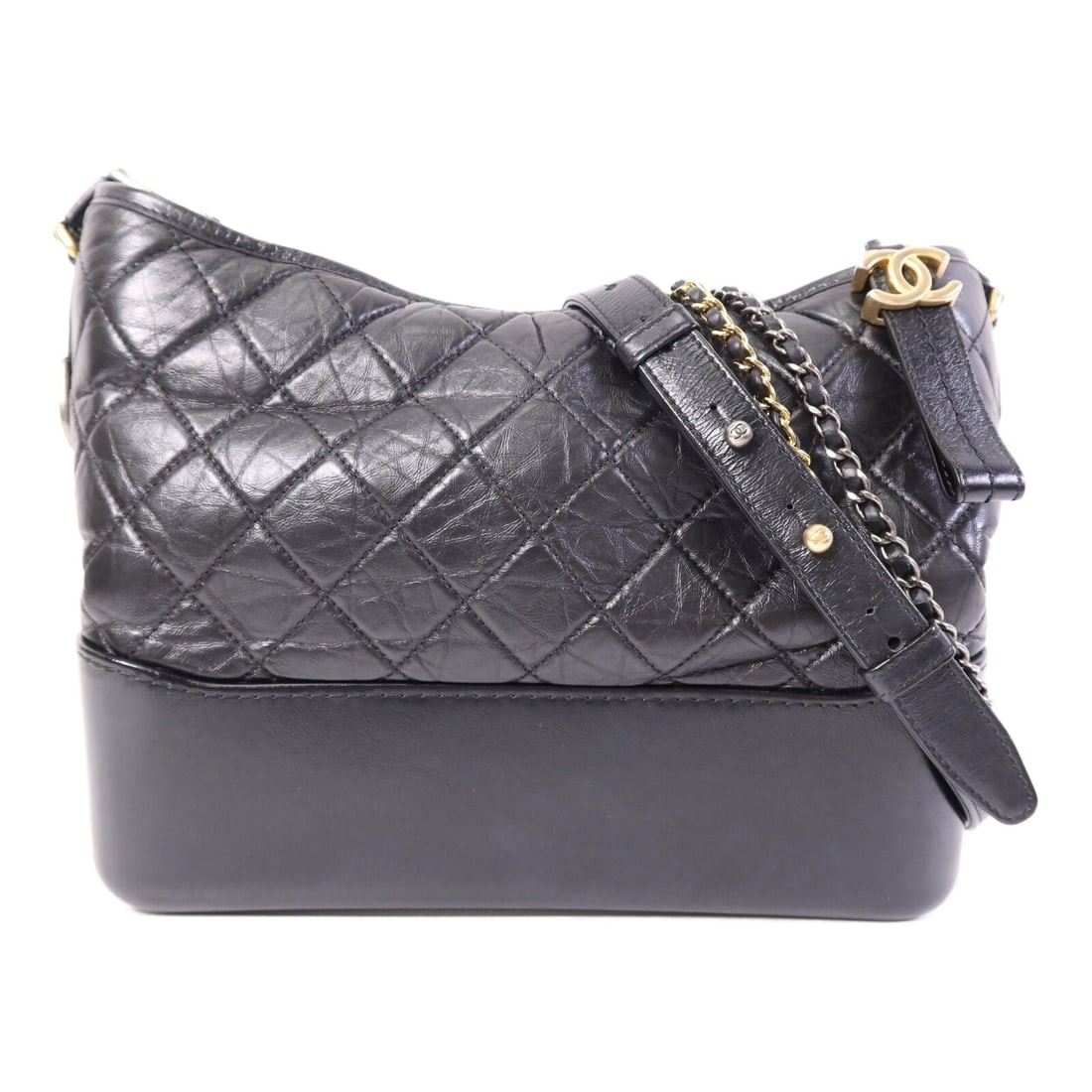 CHANEL Gabrielle Medium Shoulder Bag Black Calfskin CC Chain: CHANEL Gabrielle Medium Shoulder Bag Black Calfskin CC Chain CHANEL CC Gabrielle medium chain shoulder bag in black calfskin leather. This women's shoulder bag features a black frame color, interior o
