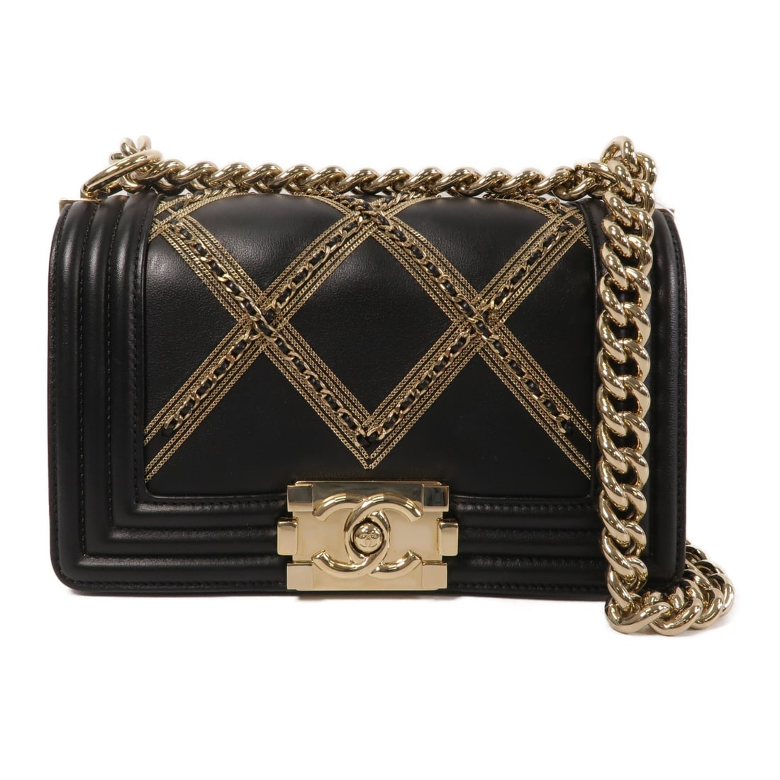 CHANEL Boy 20 A67085 black calfskin shoulder bag GHW: CHANEL Boy 20 A67085 black calfskin shoulder bag GHW CHANEL Boy 20 chain shoulder bag in black with the CC motif. This women's shoulder bag features a structured silhouette with an interior open pocke