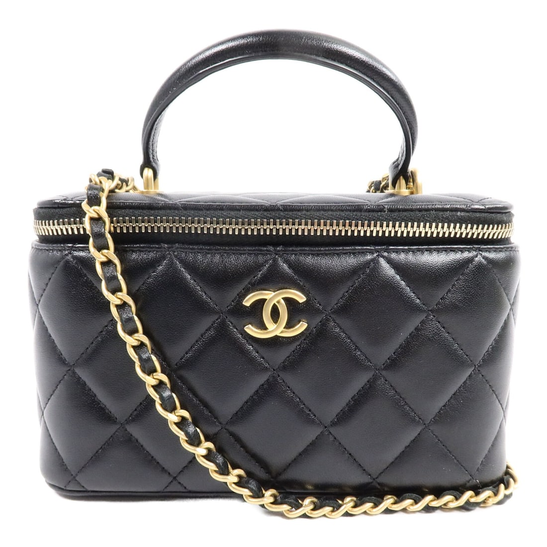 CHANEL AP2199 CC Vanity Case 2 Way Shoulder Bag Black Lambskin: CHANEL AP2199 CC Vanity Case 2 Way Shoulder Bag Black Lambskin Compact CHANEL vanity case in black lambskin with a top handle and 2-way shoulder bag design. This women's bag features the CC motif and 