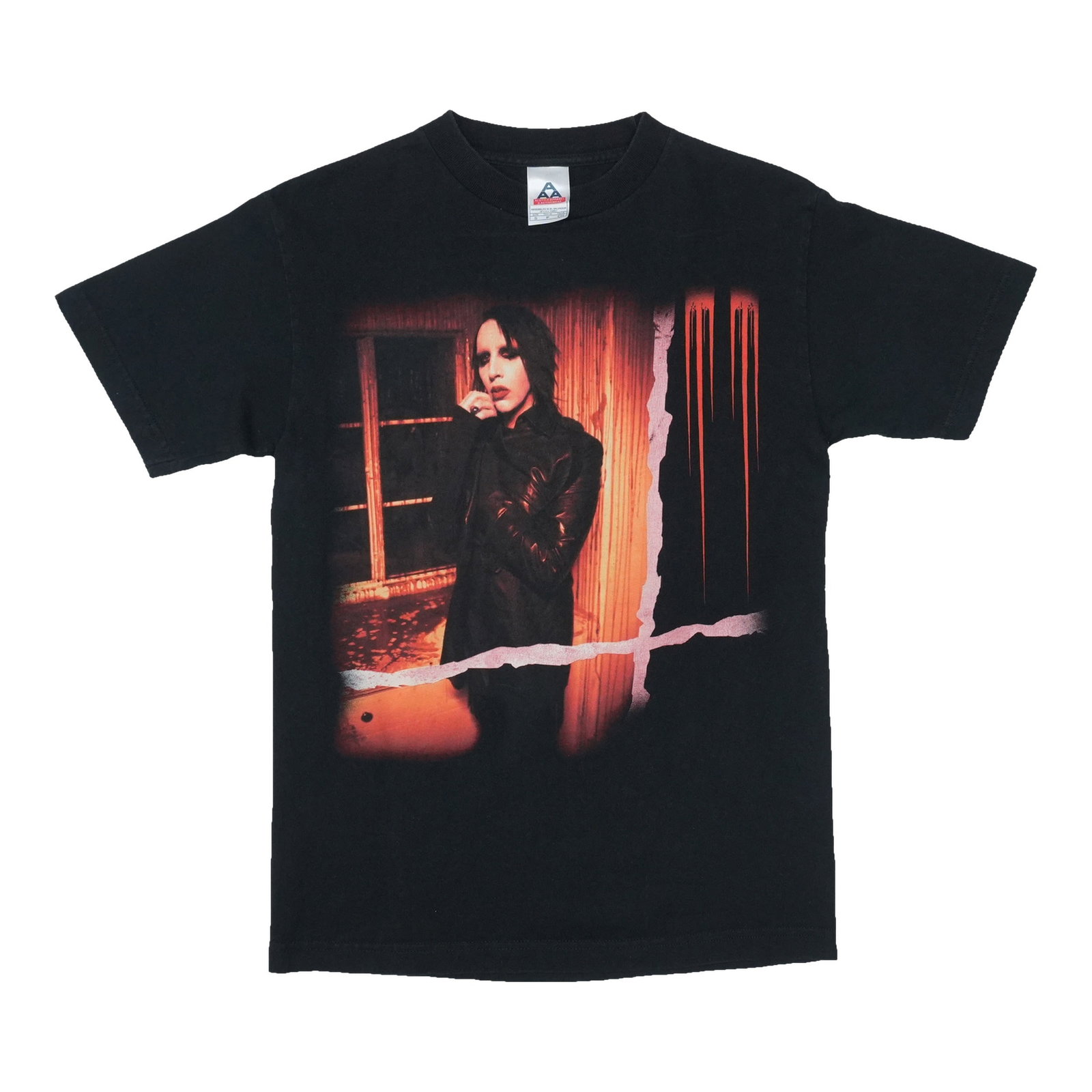 Black Cotton Marilyn Manson Eat Me Drink Me Tee Small 2007: Black Cotton Marilyn Manson Eat Me Drink Me Tee Small 2007 Original vintage 2007 Marilyn Manson Eat Me Drink Me shirt in black cotton. This true vintage piece is in excellent condition with no holes o