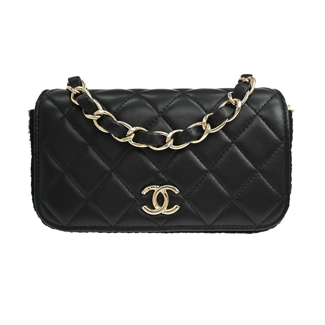 CHANEL Chain Shoulder Bag Black Lambskin Quilted Flap Phone Case: CHANEL Chain Shoulder Bag Black Lambskin Quilted Flap Phone Case Vintage Chanel quilted flap phone case shoulder bag in black lambskin leather with a chain strap and gold-tone accents. This small shou