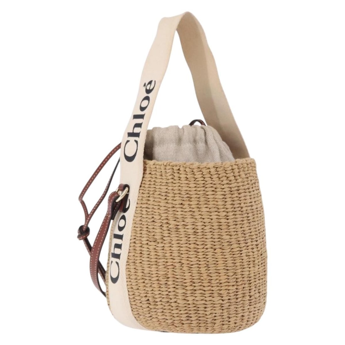 Chloe Woody Beige Shoulder Bag Small Basket with Dust Bag: Chloe Woody Beige Shoulder Bag Small Basket with Dust Bag Chloe Woody small basket shoulder bag in beige. This women's shoulder bag comes with a dust bag and is made in Kenya. It is ranked A condition