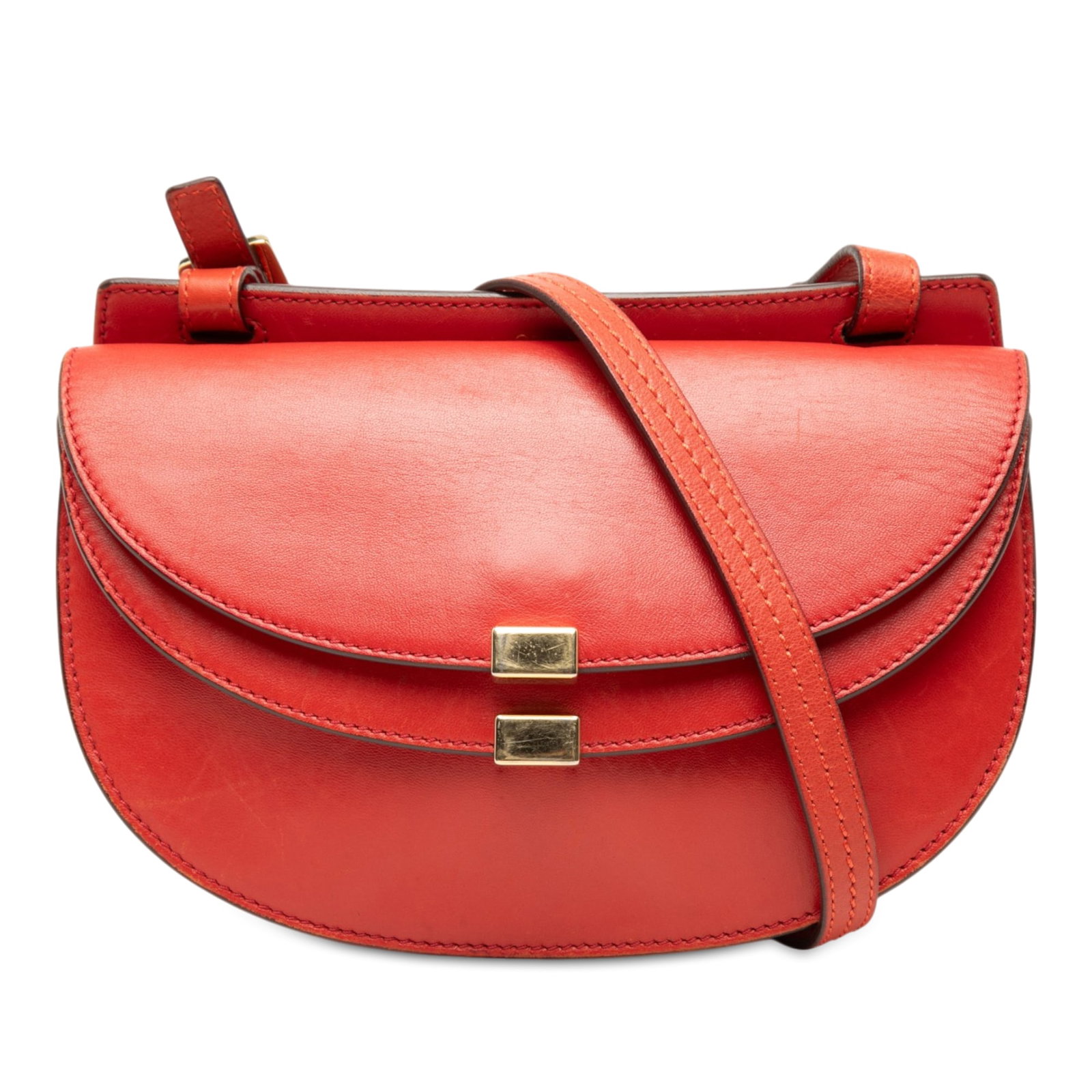 Chloe Georgia Double Flap Crossbody Bag in Red Leather: Chloe Georgia Double Flap Crossbody Bag in Red Leather Chloe Georgia double flap crossbody bag in red calfskin leather. This crossbody features an adjustable flat leather strap and front flaps with