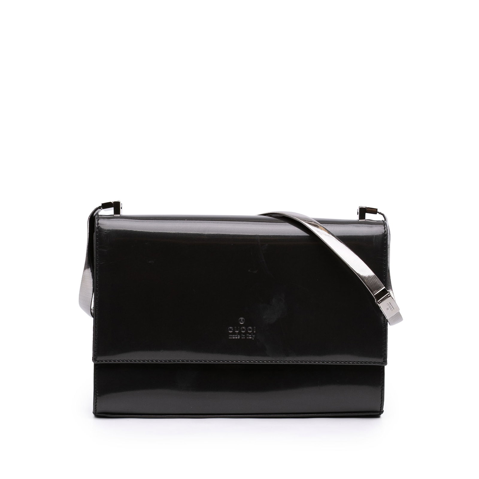 Gucci Patent Leather Shoulder Purse Purple Flap Bag: Gucci Patent Leather Shoulder Purse Purple Flap Bag Gucci shoulder bag in purple patent leather with a front flap and magnetic closure. The interior includes zip and slip compartments for organized st