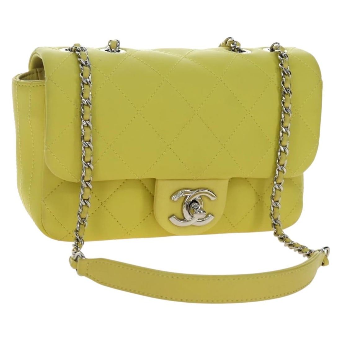 CHANEL Matelasse 20 Yellow Leather Shoulder Bag Silver CC: CHANEL Matelasse 20 Yellow Leather Shoulder Bag Silver CC Chanel Matelasse 20 chain shoulder bag in yellow leather with silver-tone CC detailing. Made in Italy, this women's shoulder bag includes the 