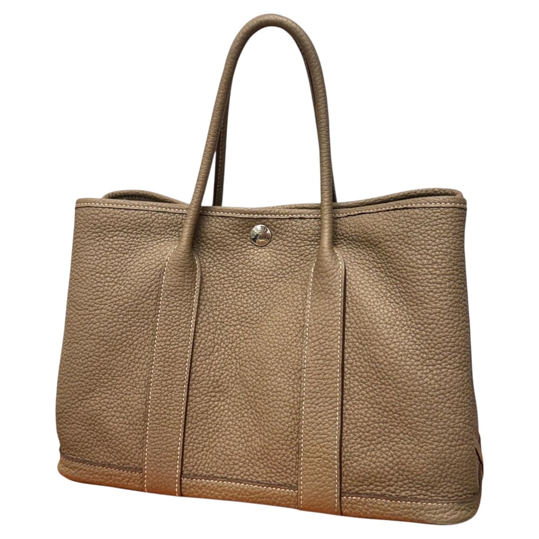 Hermes Garden Party 36 PM Negonda Bag Etoupe with Box: Hermes Garden Party 36 PM Negonda Bag Etoupe with Box Hermes Garden Party 36 PM handbag in Etoupe Negonda leather with palladium hardware, dating to 2015. The interior is lined in toile material and t