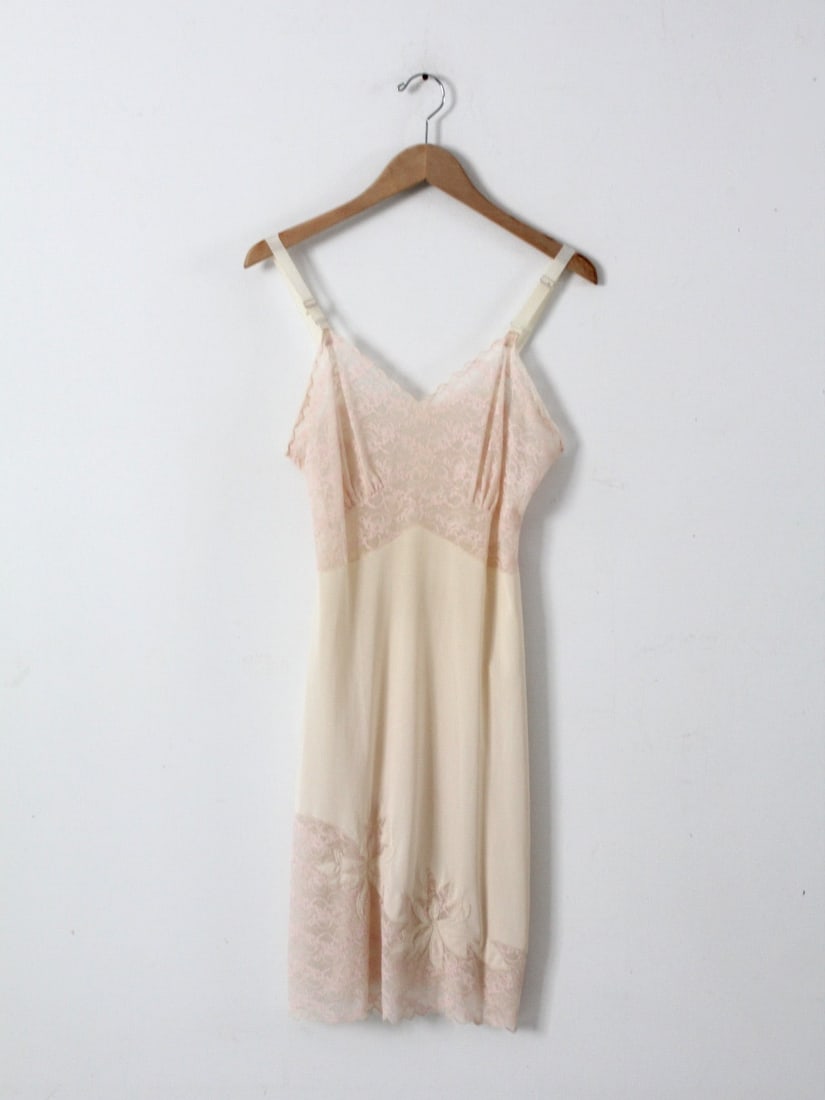 1960s Vintage Movie Star Slip Cream Pink Lace Adjustable Straps (1 of 7)
