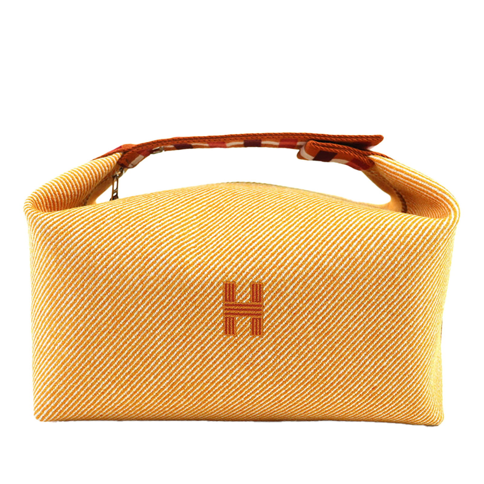 Hermes Bride A Brac Au Carre Large Wool Case: Hermes Bride A Brac Au Carre Large Wool Case Large Hermes Bride-A-Brac Au Carre case crafted in wool with a flat handle, top zip closure, and interior slip pockets. Finished in orange, this piece offe