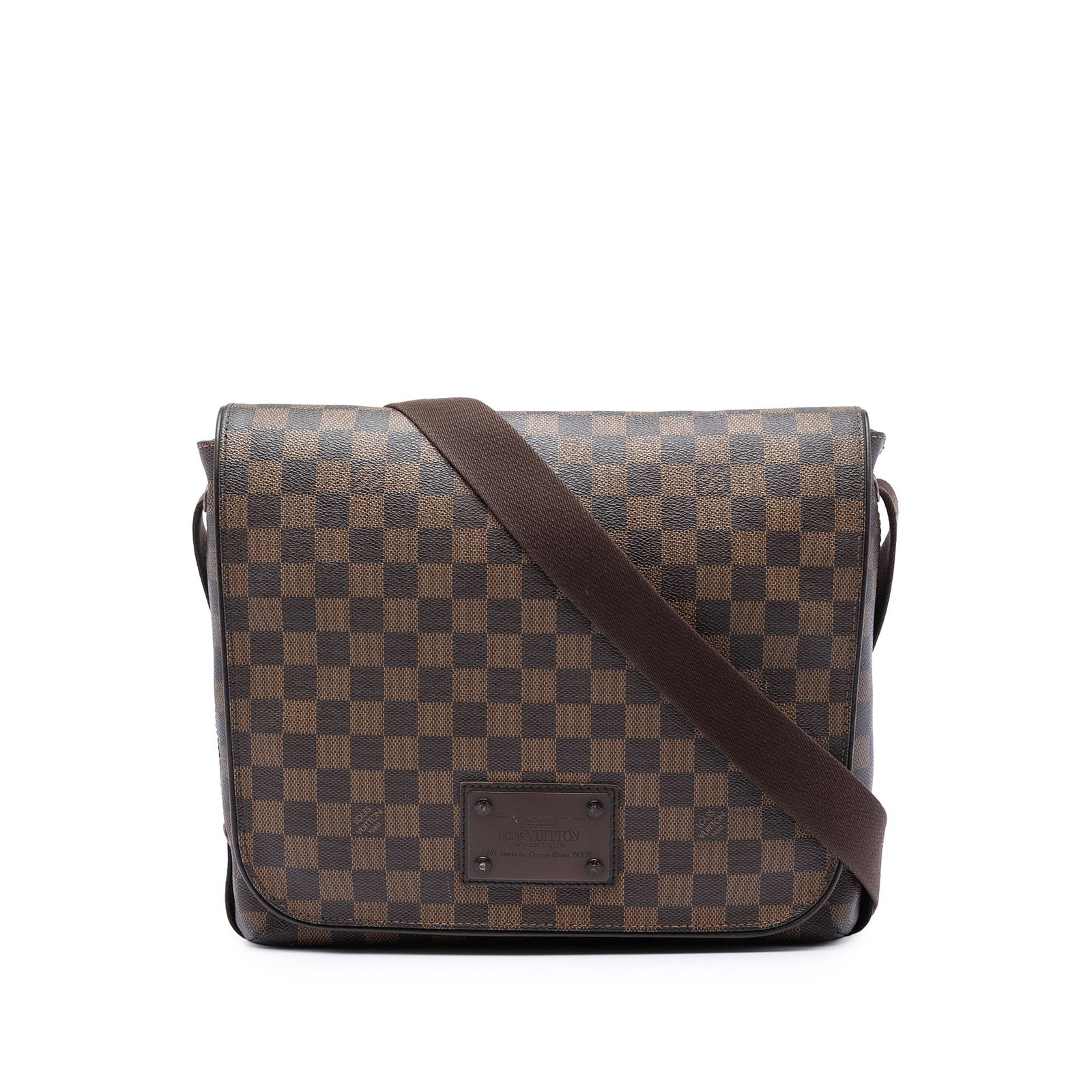 Louis Vuitton Brooklyn MM Damier Ebene Messenger Bag: Louis Vuitton Brooklyn MM Damier Ebene Messenger Bag Louis Vuitton Damier Ebene Brooklyn MM bag in brown damier canvas with an adjustable flat canvas strap, front flap with magnetic closure, exterior 