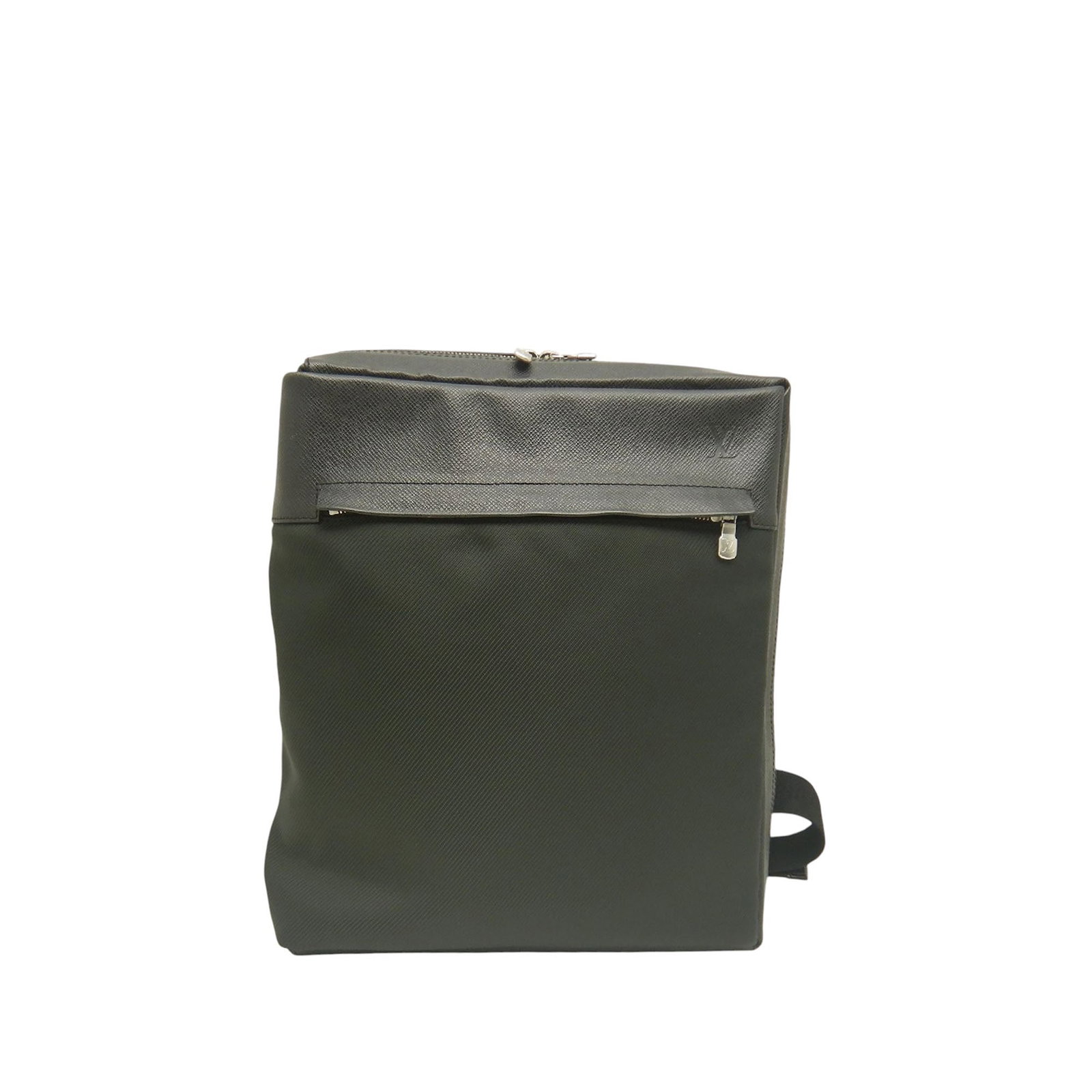 Louis Vuitton Beluga Bicolor Taiga Canvas Shoulder Bag: Louis Vuitton Beluga Bicolor Taiga Canvas Shoulder Bag Louis Vuitton Beluga bag in gray bicolor Taiga leather and canvas. This piece features an adjustable flat canvas strap, top zip closure, exterior