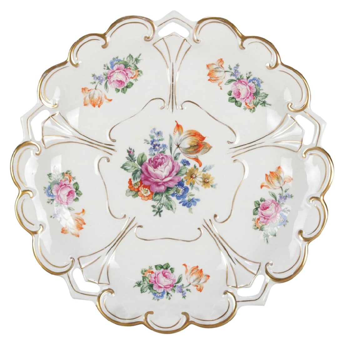 Antique German Hand Painted Floral Charger by Henneberg-Porzellan C1920: Antique German Hand Painted Floral Charger by Henneberg-Porzellan C1920 This exquisite antique German charger by Henneberg-Porzellan, circa 1920, is a stunning piece of craftsmanship. Made from fine p
