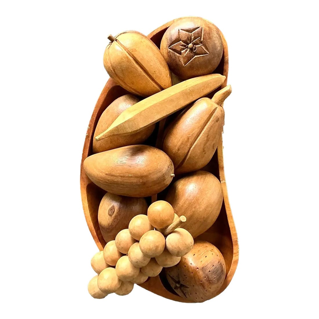 Midcentury Monkey Pod Wood Fruit Arrangement in Hand Carved Leilani Bowl: Midcentury Monkey Pod Wood Fruit Arrangement in Hand Carved Leilani Bowl This vintage Leilani fruit set exemplifies mid-century organic design, crafted from genuine monkey pod wood. The hand-carved se
